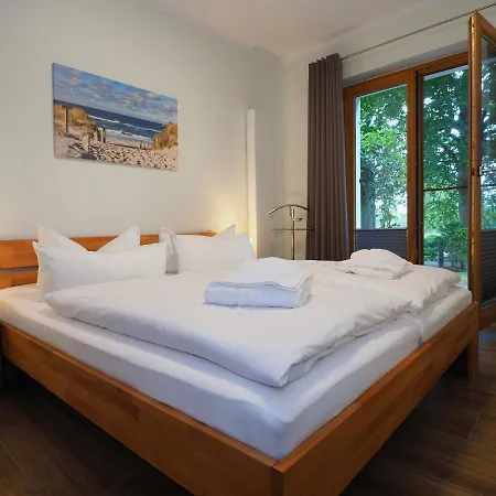 Apartment Kaiservillen - 2-raum-ferienwohnung Mit 1 Schlafzimmer Und Terrasse Dg22